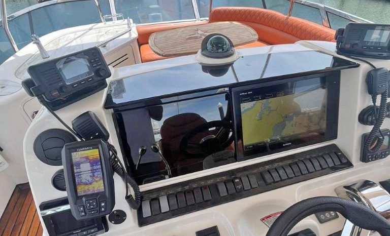 SEA RAY SEDAN BRIDGE 52 full