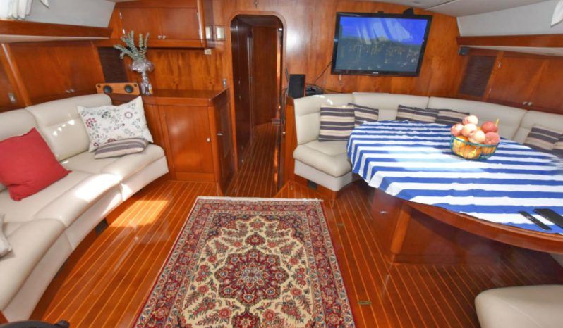 
								OYSTER DECK SALOON 80 full									