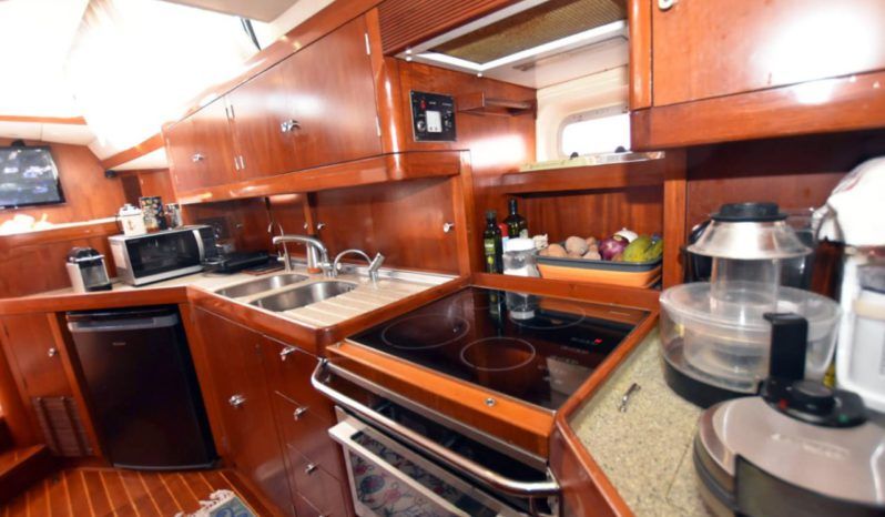 
								OYSTER DECK SALOON 80 full									