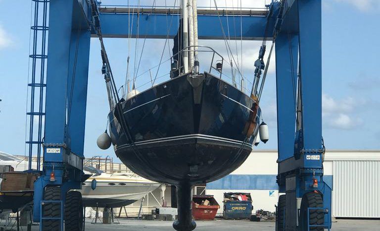 
								OYSTER DECK SALOON 80 full									