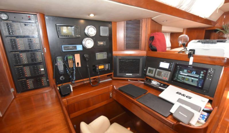 
								OYSTER DECK SALOON 80 full									