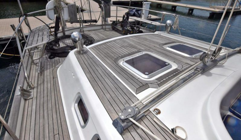 
								OYSTER DECK SALOON 80 full									