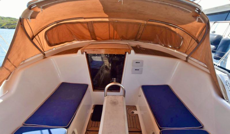 
								OYSTER DECK SALOON 80 full									