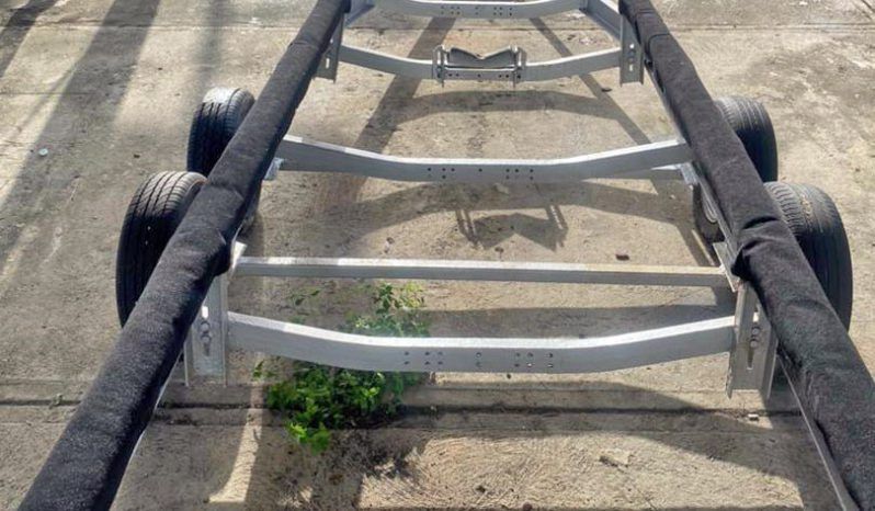 
								TRAILER GALVANIZADO 24 full									