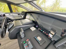 AZIMUT 116