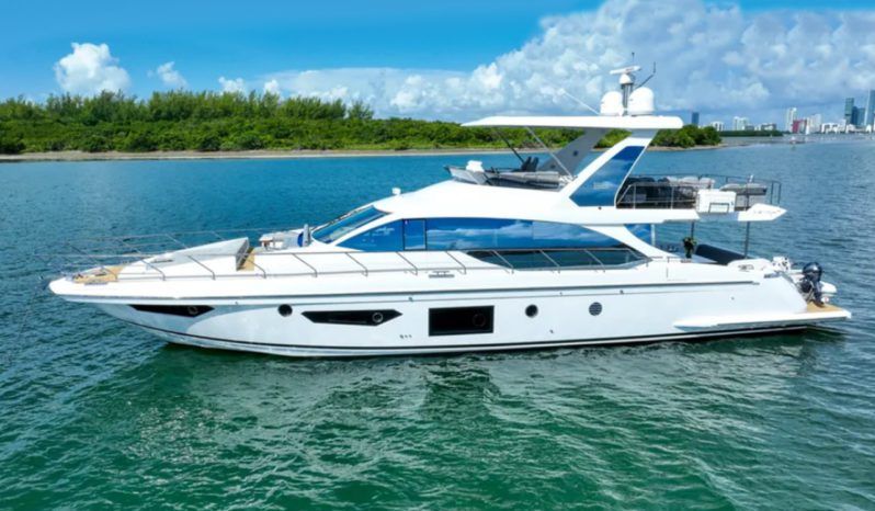
								AZIMUT 66 full									