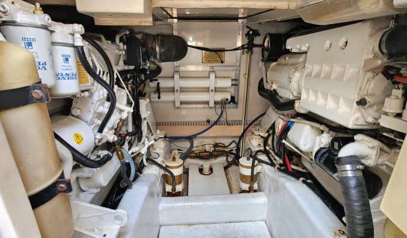 
								BERTRAM 390 41.8 full									