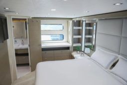 
										HATTERAS M 75 full									