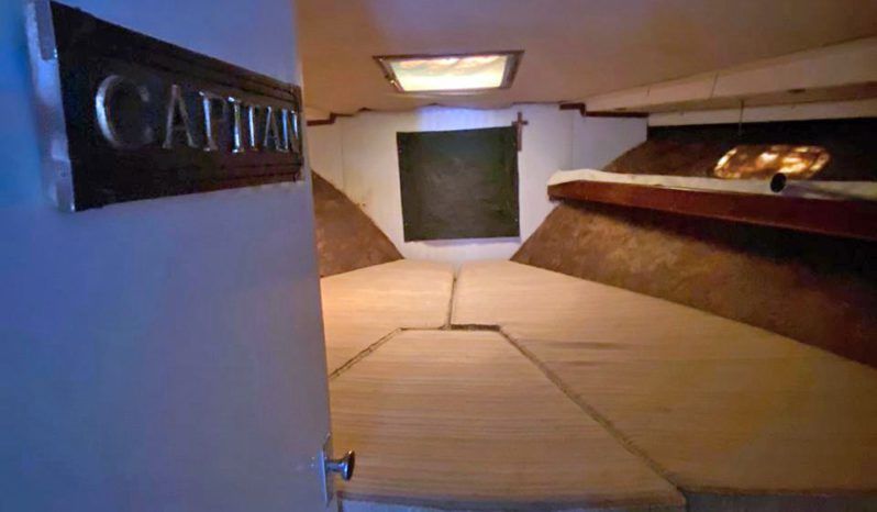 
								BERTRAM 38 full									