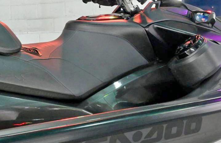 MOTO SEADOO RXP X full