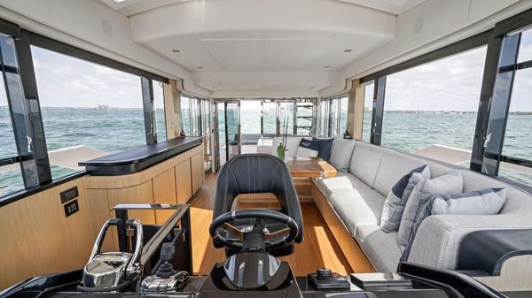 OKEAN 52 full