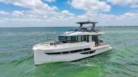 OKEAN 52