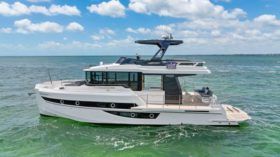 OKEAN 52