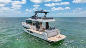 OKEAN 52