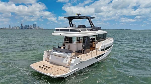 OKEAN 52 full