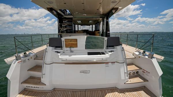 OKEAN 52 full