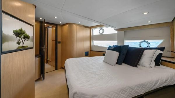 OKEAN 52 full