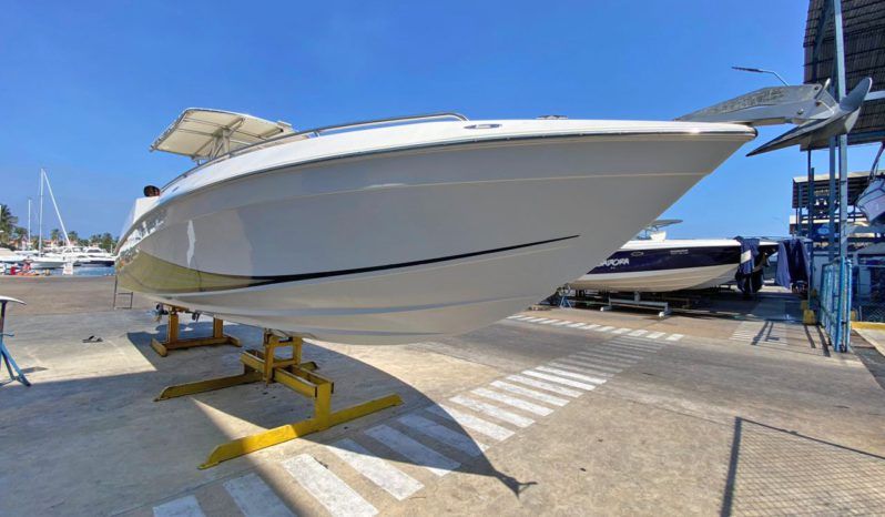 
								EXTREME MARINE CUDDY 30 full									