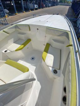 
										EXTREME MARINE CUDDY 30 full									