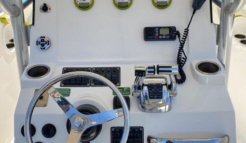 
								EXTREME MARINE CUDDY 30 full									