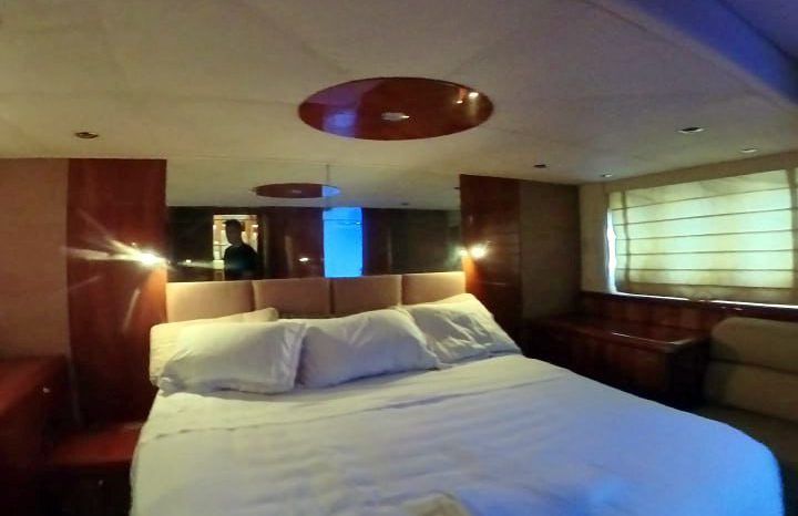 
								SUNSEEKER PREDATOR 62 full									