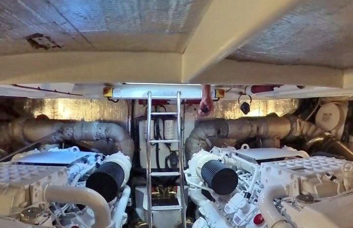 
								SUNSEEKER PREDATOR 62 full									