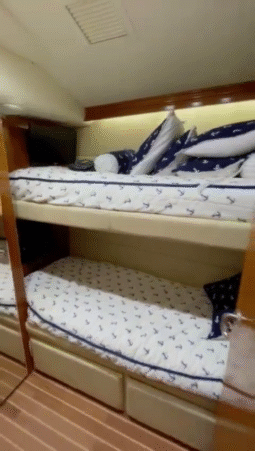 
										HATTERAS SPORT FISHERMAN 50 full									