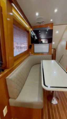 
										HATTERAS SPORT FISHERMAN 50 full									