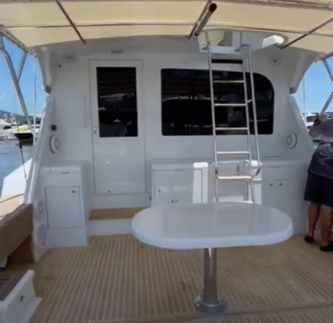 
								HATTERAS SPORT FISHERMAN 50 full									