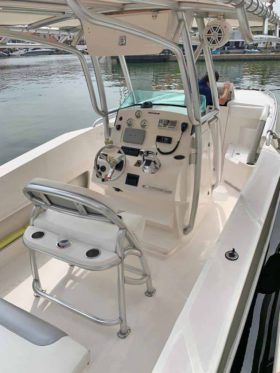 EXTREME MARINE CUDDY 30