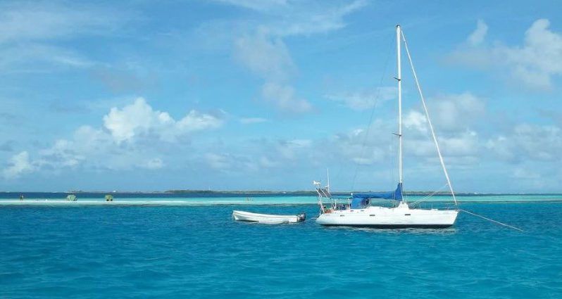 
								VELERO BENETEAU OCEANIS 430 full									