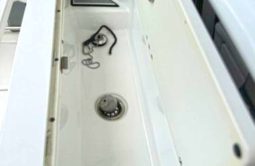 
										BLACKFIN 272CC 27 full									