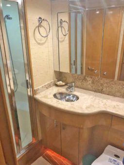 
										HATTERAS CONVERTIBLE 55 full									