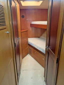 
										HATTERAS CONVERTIBLE 55 full									