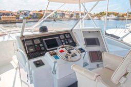 
										HATTERAS CONVERTIBLE 55 full									