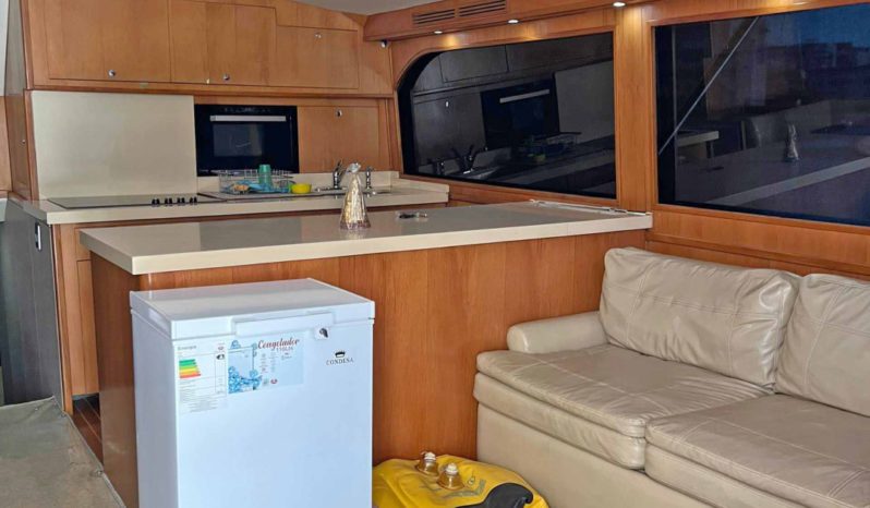 
								HATTERAS CONVERTIBLE 55 full									