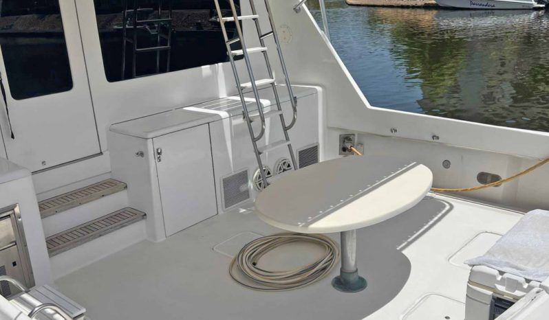 
								HATTERAS CONVERTIBLE 55 full									