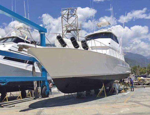 
								HATTERAS SPORT FISHERMAN 65 full									