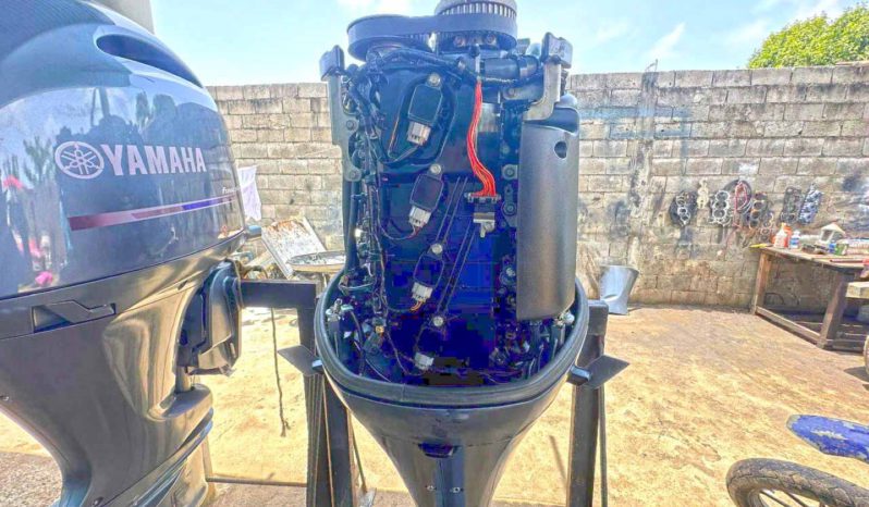
								PAREJA YAMAHA FOUR STROKE 200HP full									