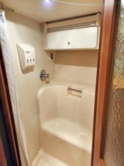 
										SILVERTON CONVERTIBLE 42 full									