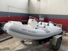 DINGHY CARIBE 11