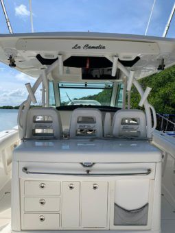 
										BOSTON WHALER 37 full									