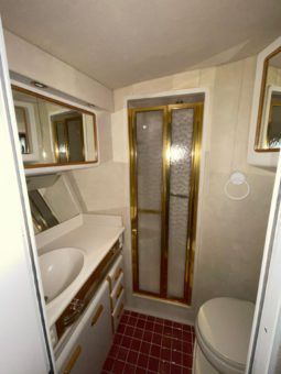 
										SEA RAY SEDAN SF 55 full									