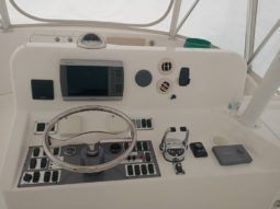 
										LUHRS 41 full									