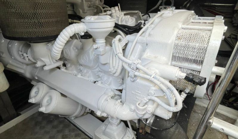 
								AZIMUT 58 full									