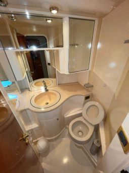 
										AZIMUT 58 full									