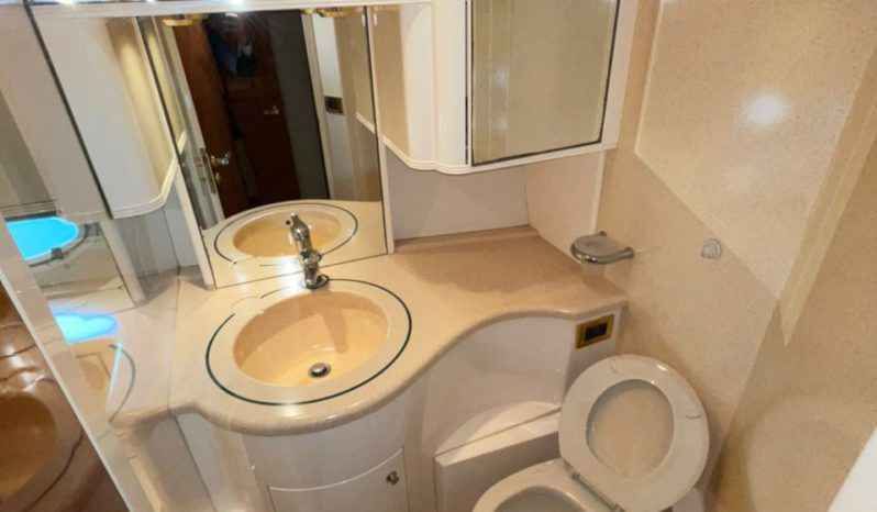 
								AZIMUT 58 full									