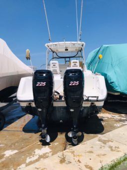 
										BOSTON WHALER CONQUEST 28 full									