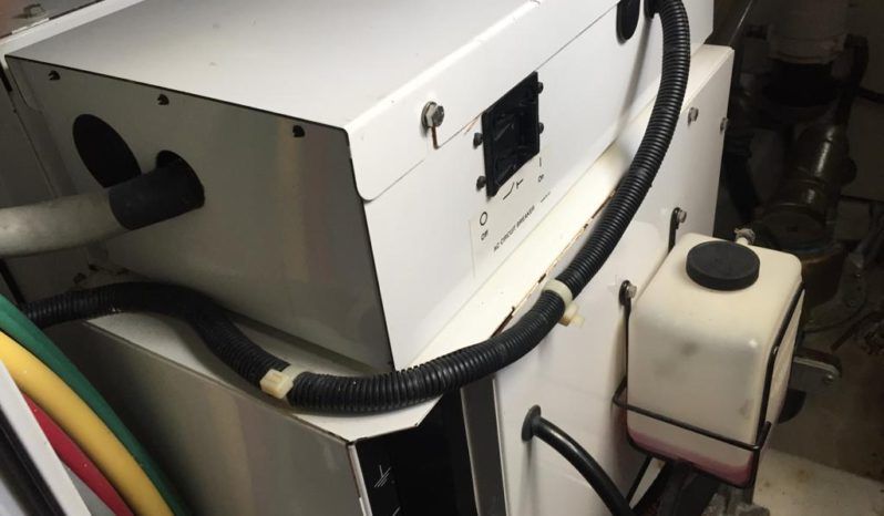 
								LUHRS SPORT FISHERMAN 41 full									