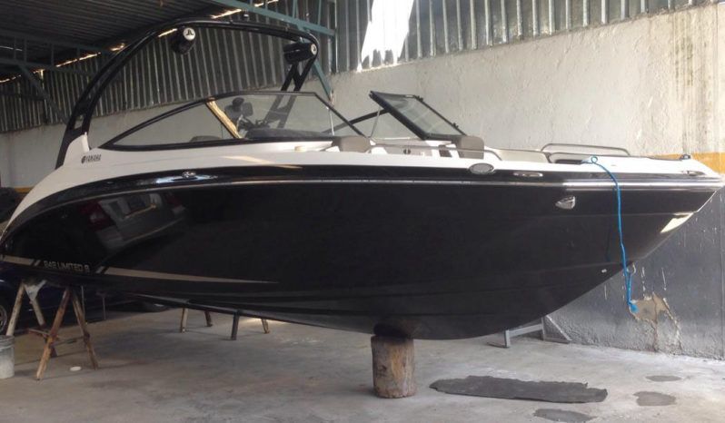 
								YAMAHA LIMITED S 242 24 full									